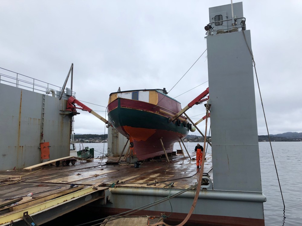 7jw_s4CvS5KoRWvNO0Y3RA